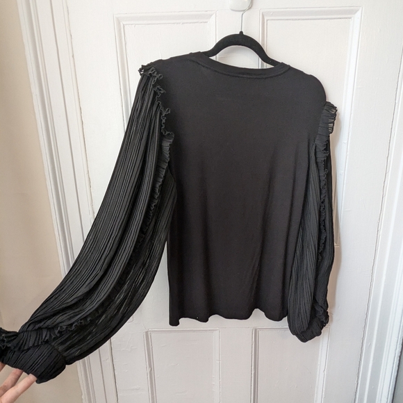 Elie Tahari Black Ruffled Top with Sheer Balloon Sleeves - Size L - Picture 9 of 11